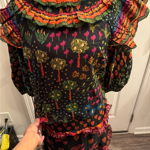 2 pc farmrio skirt set worn by the one and only Tabitha Brown - Picture 2 of 9